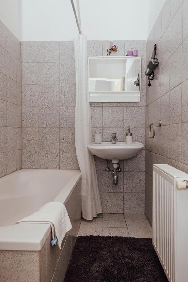 Ruhiges Terrassen Apartment Vienna Exterior photo