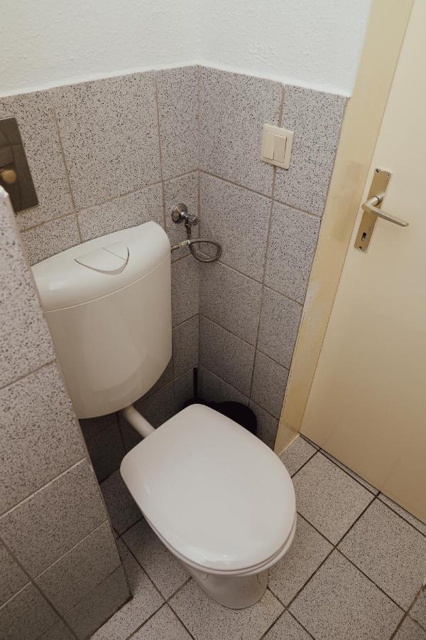 Ruhiges Terrassen Apartment Vienna Exterior photo